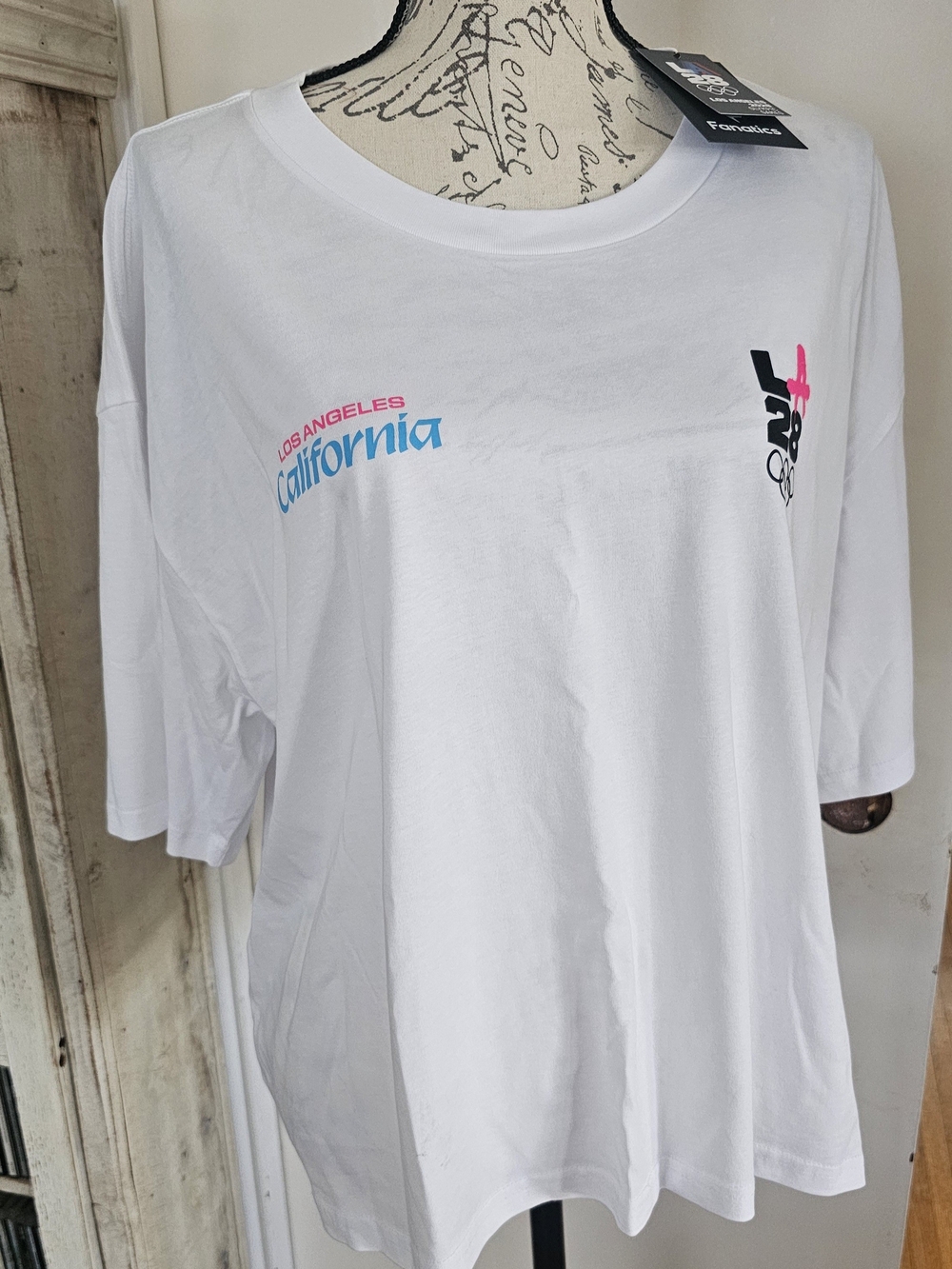 LA28 Fanatics SuperBloom White California Los Angeles Graphic Short Sleeve Tee
